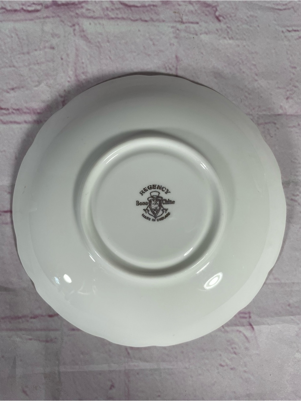 Vintage Regency English Coastal Village Bone China Footed Teacup and Saucer Set - Picture 7 of 11